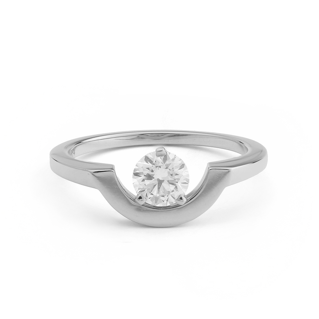 Bague_Intrepide_petit_arc_0.5ct_-_Or_blanc_18k_-_diamant_ethique_-_Loyale_Paris
