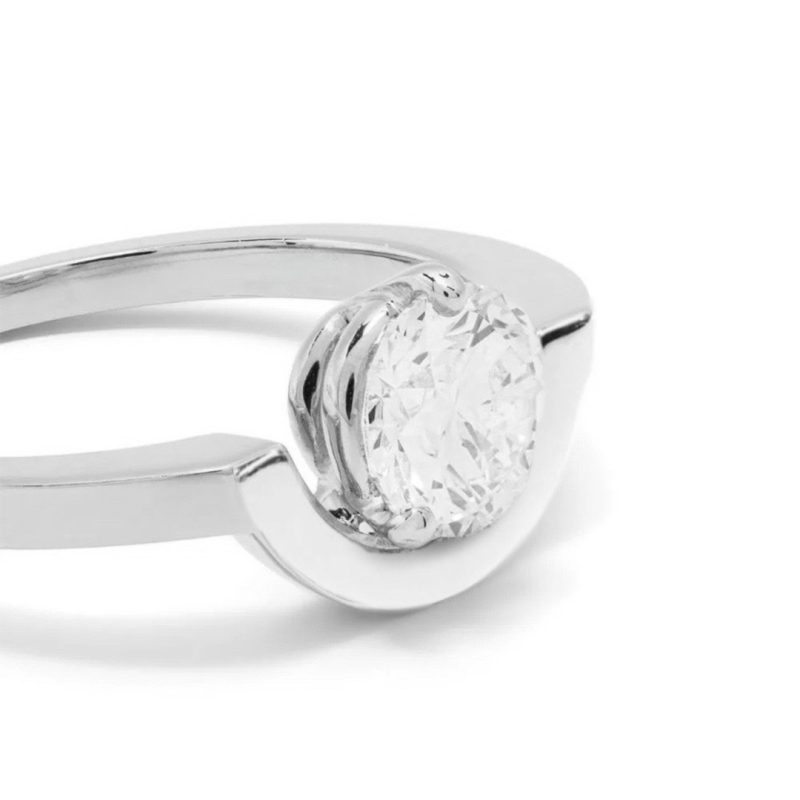 Bague_Intrepide_petit_arc_1ct_-_Or_blanc_18k_-_diamant_ethique_-_Loyale_Paris