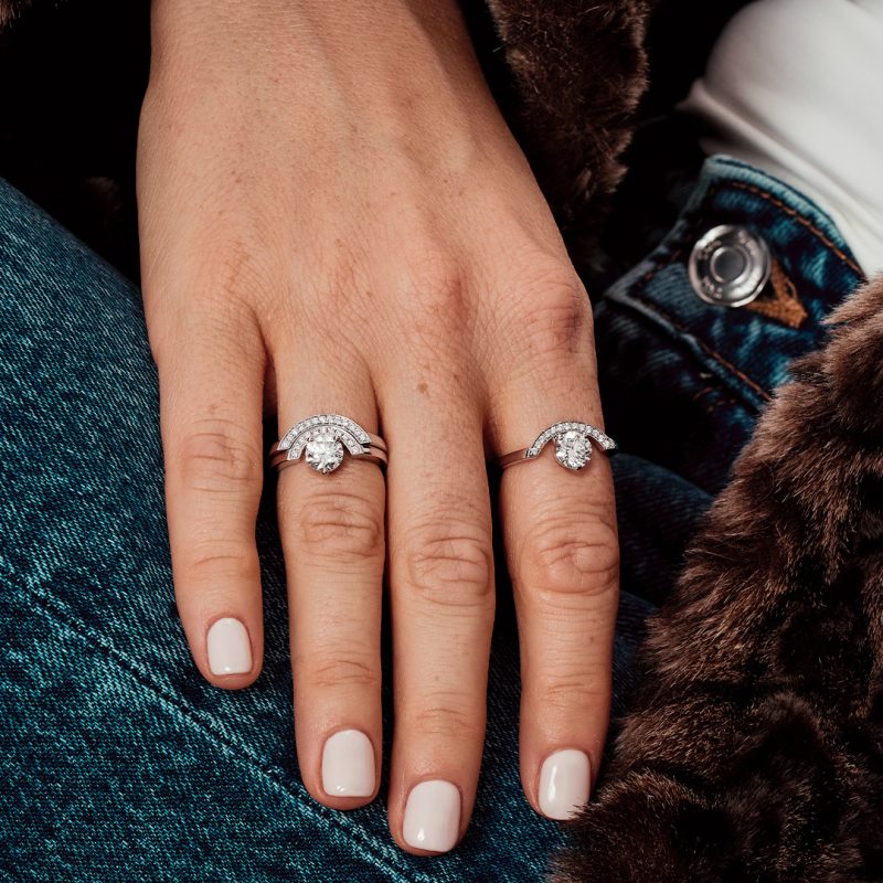Bague_Intrepide_petit_arc_1-5ct_pavee_-_Or_blanc_18k_-_diamant_ethique_-_Loyale_Paris_-_1