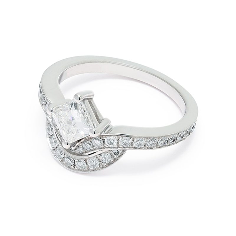 Ring Emblème Princess pavée - 18k white gold lab grown diamond loyale paris 2